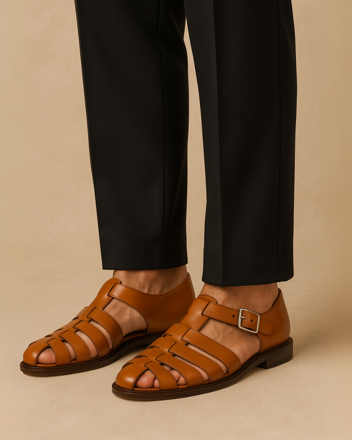 Mayor - Elegant buckled closed sandal