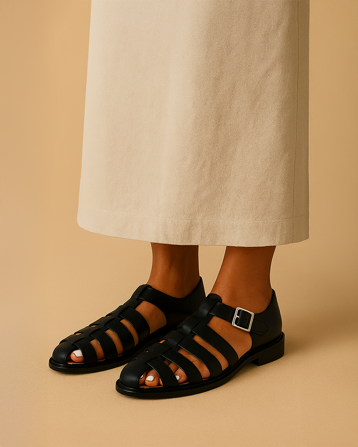 Mayor - Elegant buckled closed sandal