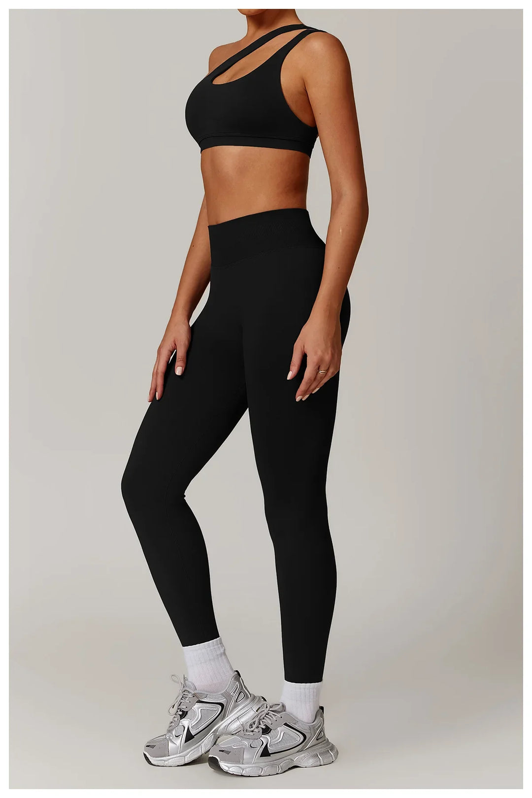 Seamless Push Up One Shoulder Shockproof Sports Bra